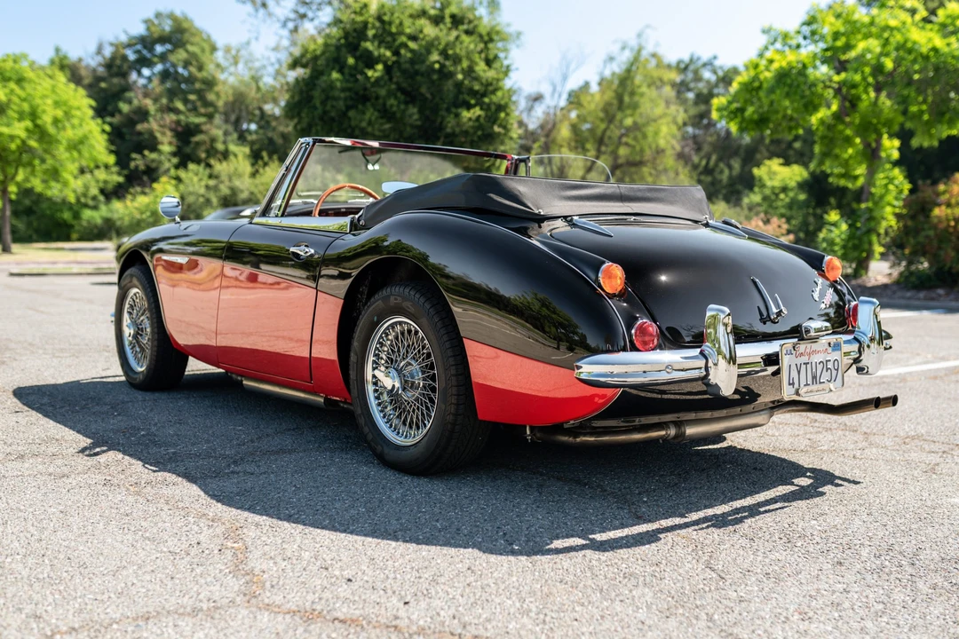 1965 Austin-Healey 3000 Mark III - Image 9 of 31