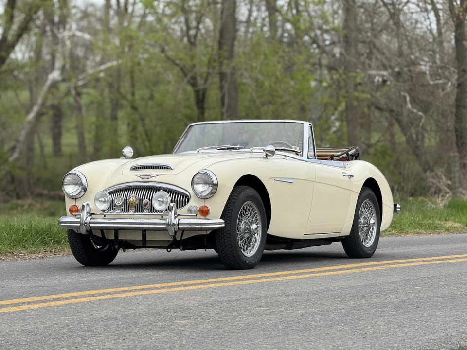 1965 Austin-Healey 3000 Mark III - Image 8 of 31