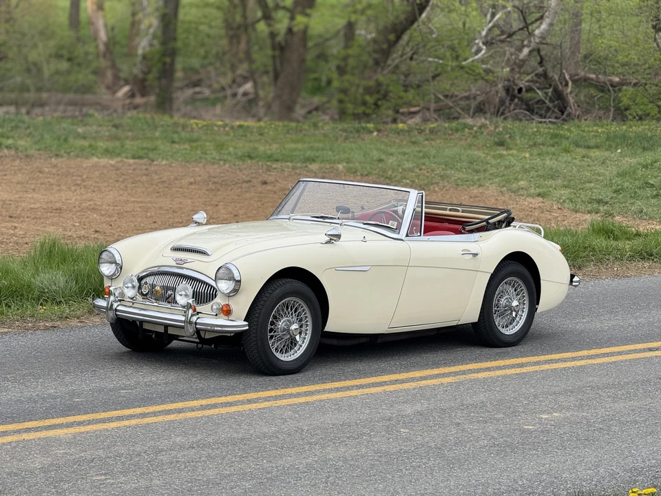 1965 Austin-Healey 3000 Mark III - Image 7 of 31