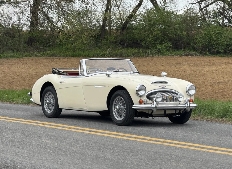 1965 Austin-Healey 3000 Mark III - Image 16 of 31