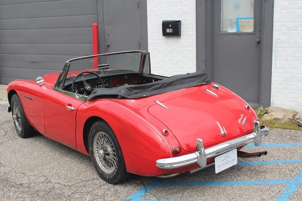 1965 Austin-Healey 3000 Mark III - Image 4 of 31