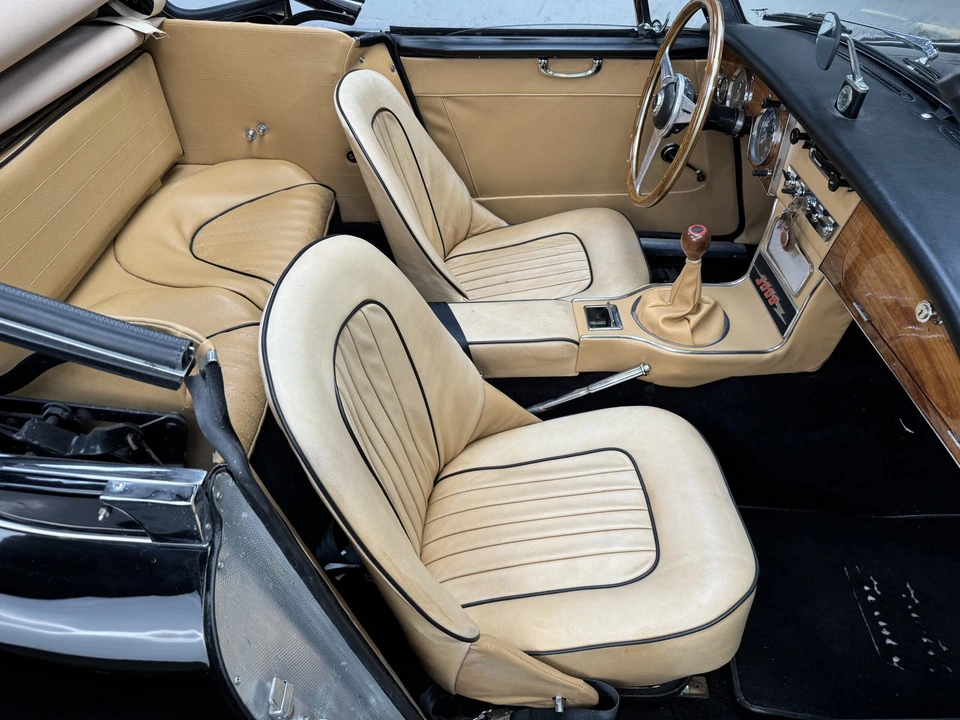 1965 Austin-Healey 3000 Mark III - Image 22 of 31