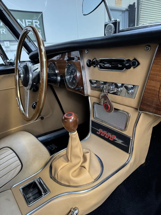1965 Austin-Healey 3000 Mark III - Image 28 of 31