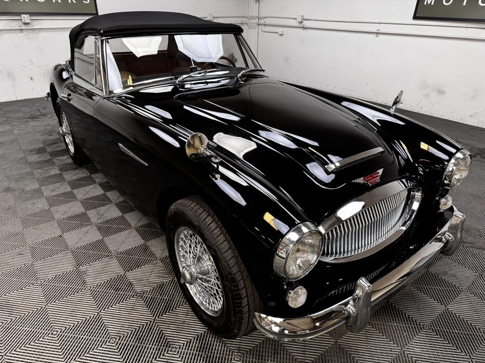 1965 Austin-Healey 3000 Mark III - Image 4 of 31