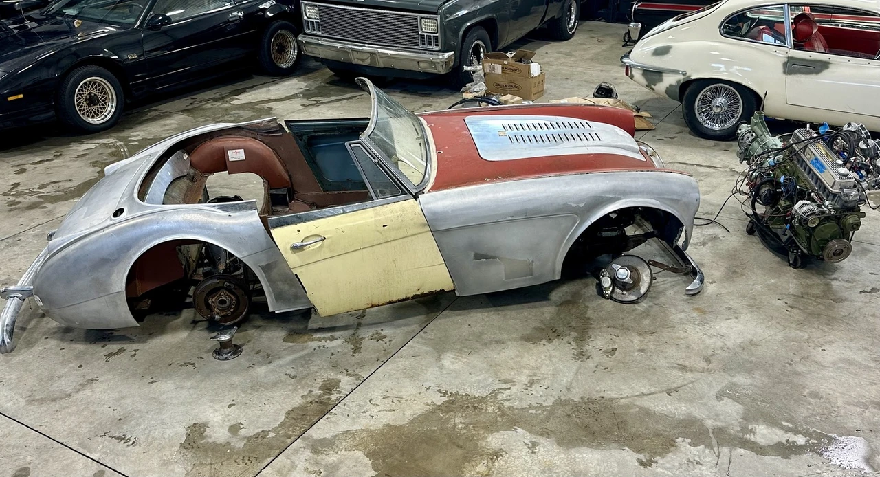 1965 Austin-Healey 3000 Mark III - Image 14 of 21