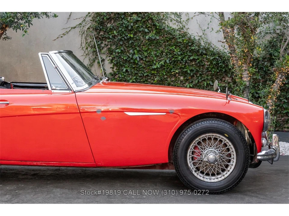 1965 Austin-Healey 3000 Mark III - Image 15 of 31