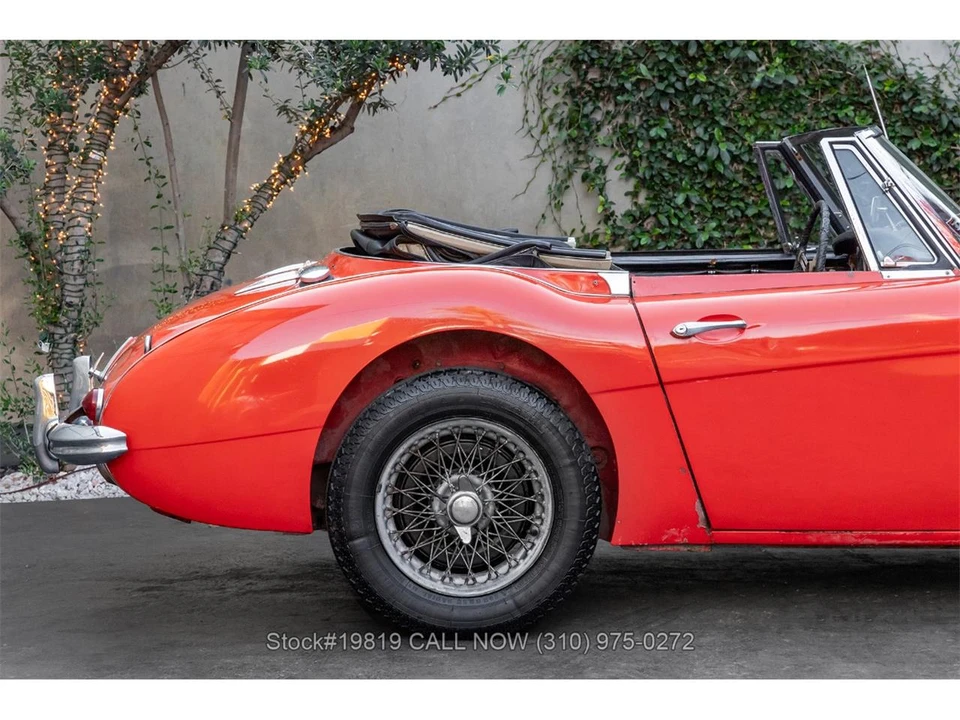 1965 Austin-Healey 3000 Mark III - Image 16 of 31