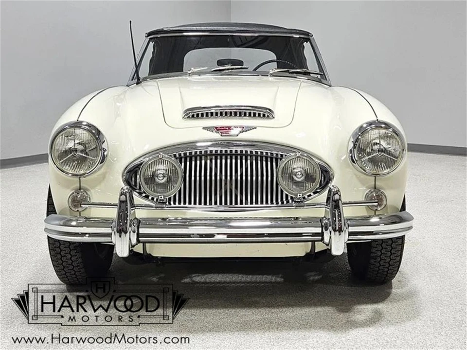 1965 Austin-Healey 3000 Mark III - Image 17 of 31