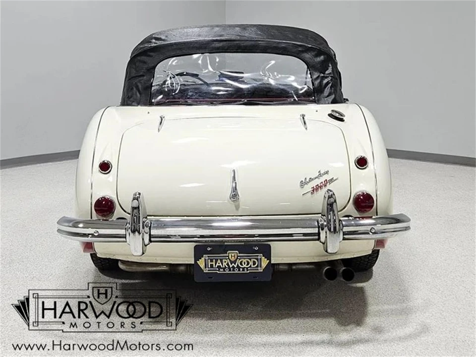 1965 Austin-Healey 3000 Mark III - Image 8 of 31