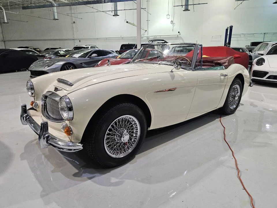 1965 Austin-Healey 3000 Mark III - Image 11 of 31