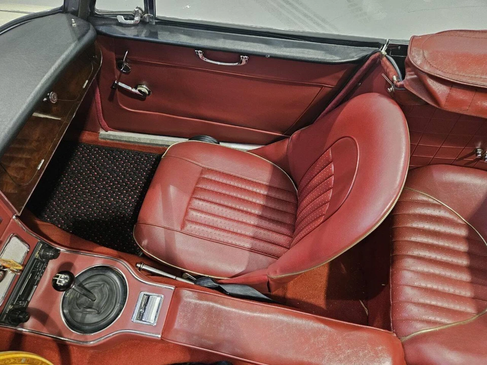 1965 Austin-Healey 3000 Mark III - Image 27 of 31