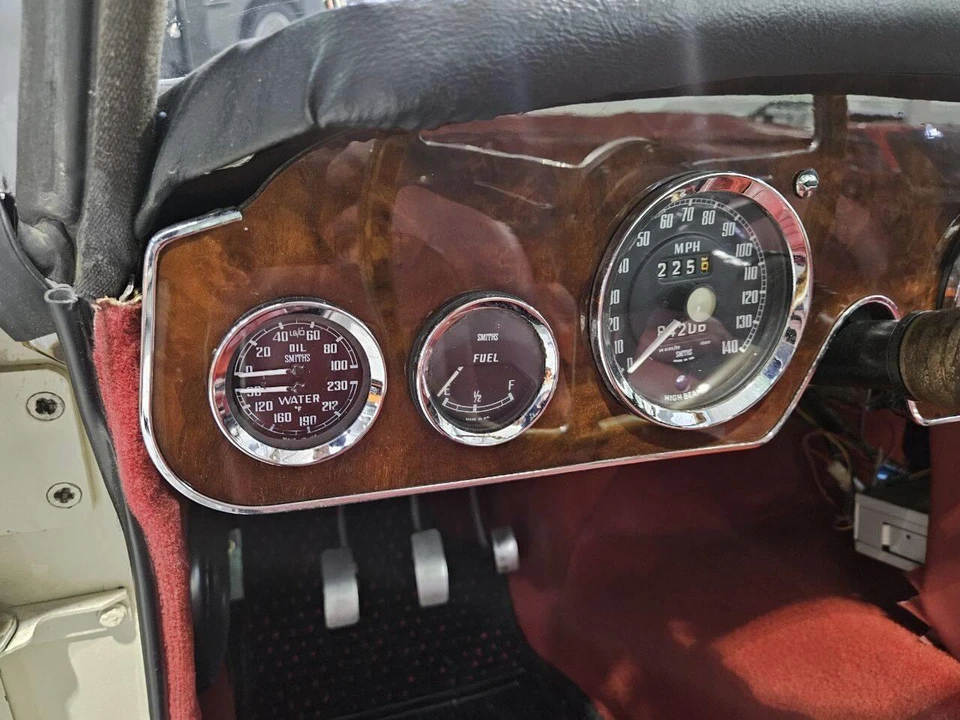1965 Austin-Healey 3000 Mark III - Image 19 of 31