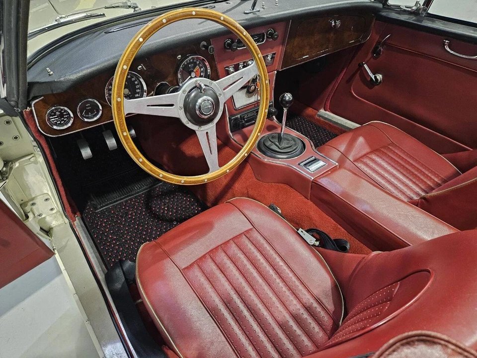 1965 Austin-Healey 3000 Mark III - Image 17 of 31