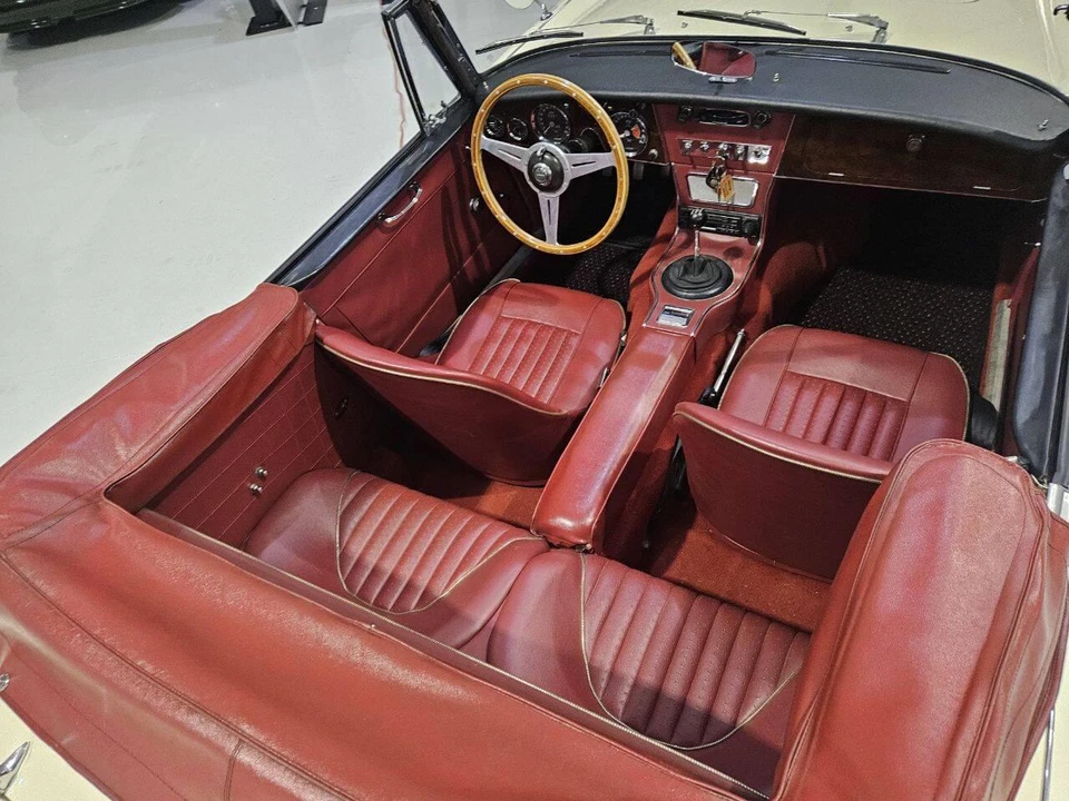 1965 Austin-Healey 3000 Mark III - Image 14 of 31
