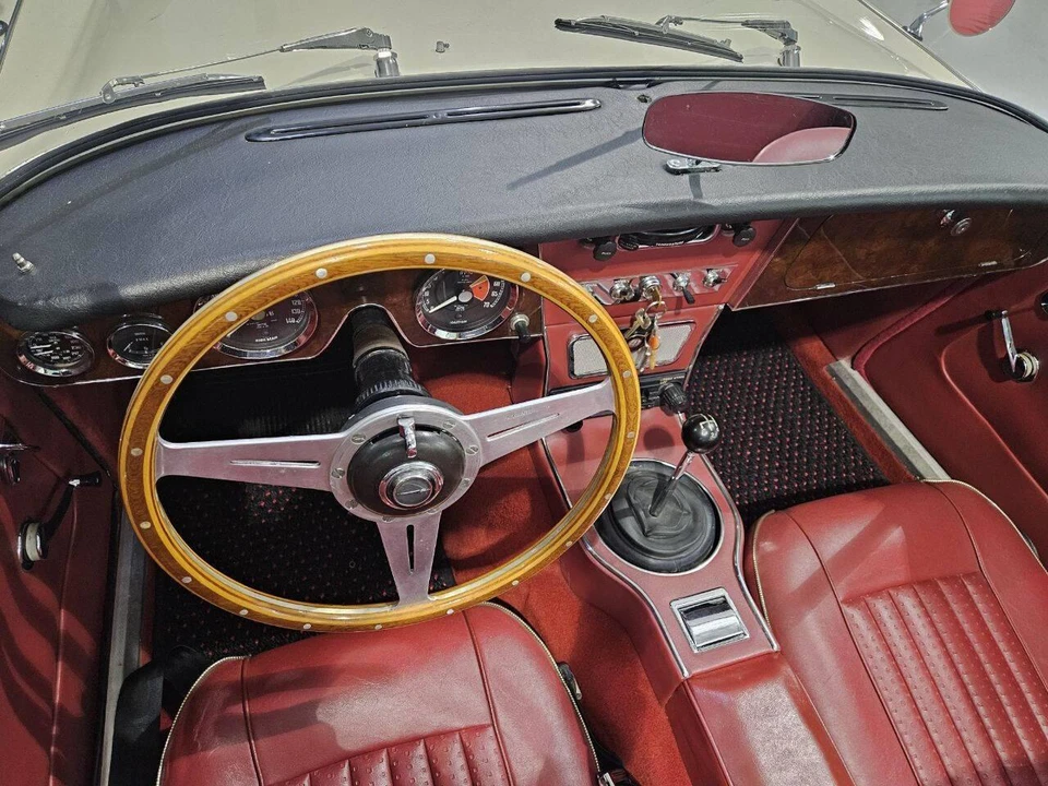 1965 Austin-Healey 3000 Mark III - Image 28 of 31