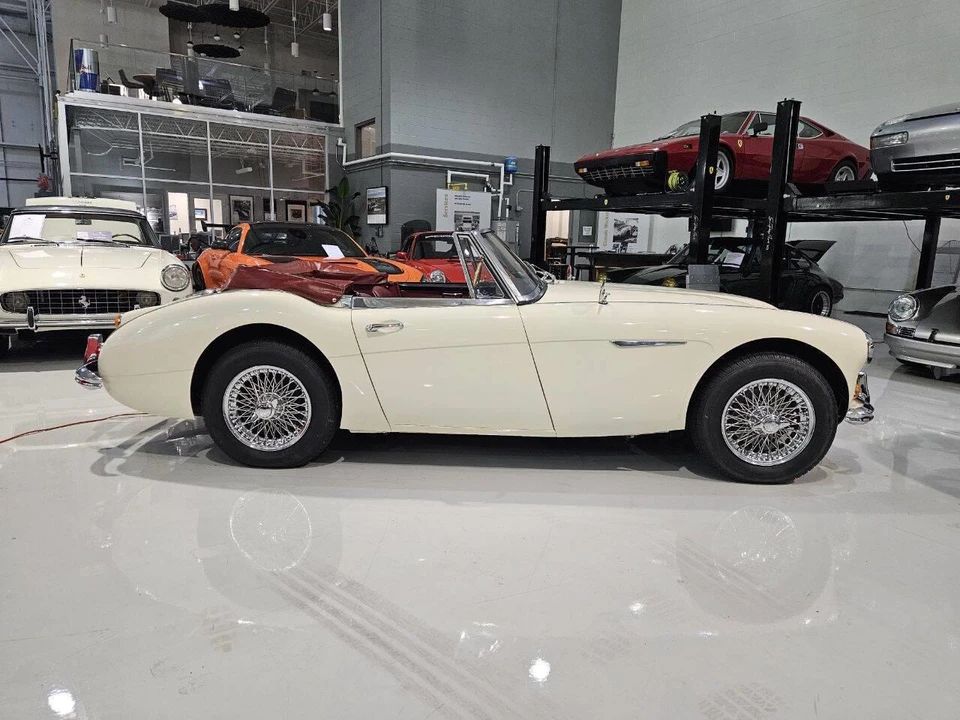 1965 Austin-Healey 3000 Mark III - Image 6 of 31