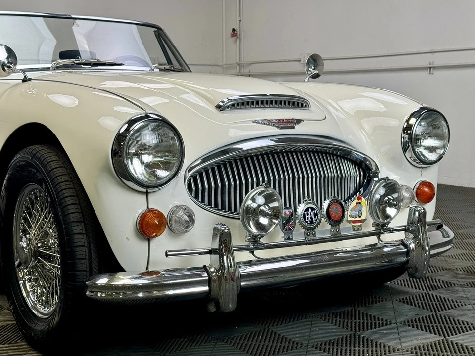 1965 Austin-Healey 3000 Mark III - Image 6 of 31