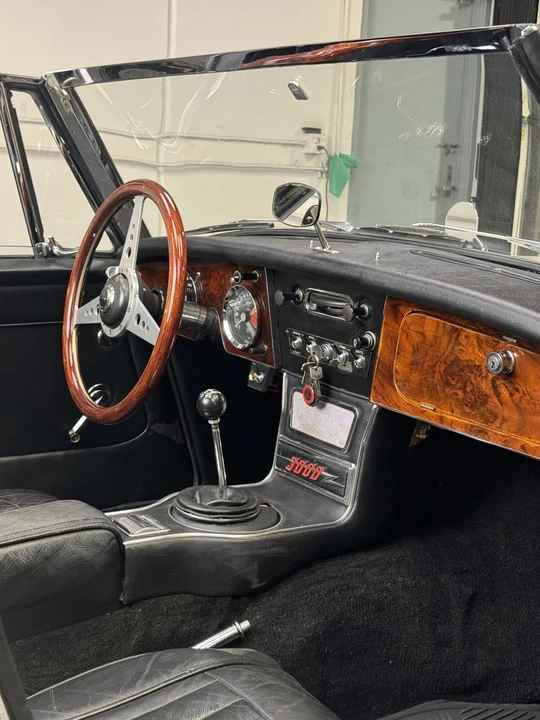1965 Austin-Healey 3000 Mark III - Image 31 of 31