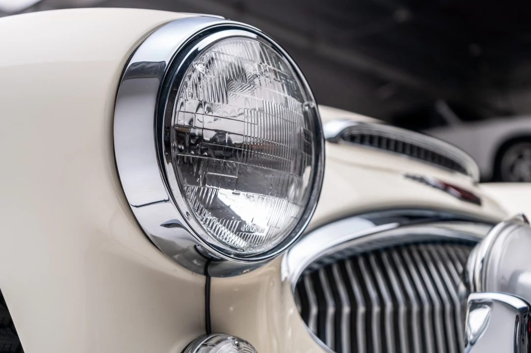 1965 Austin-Healey 3000 Mark III - Image 16 of 21