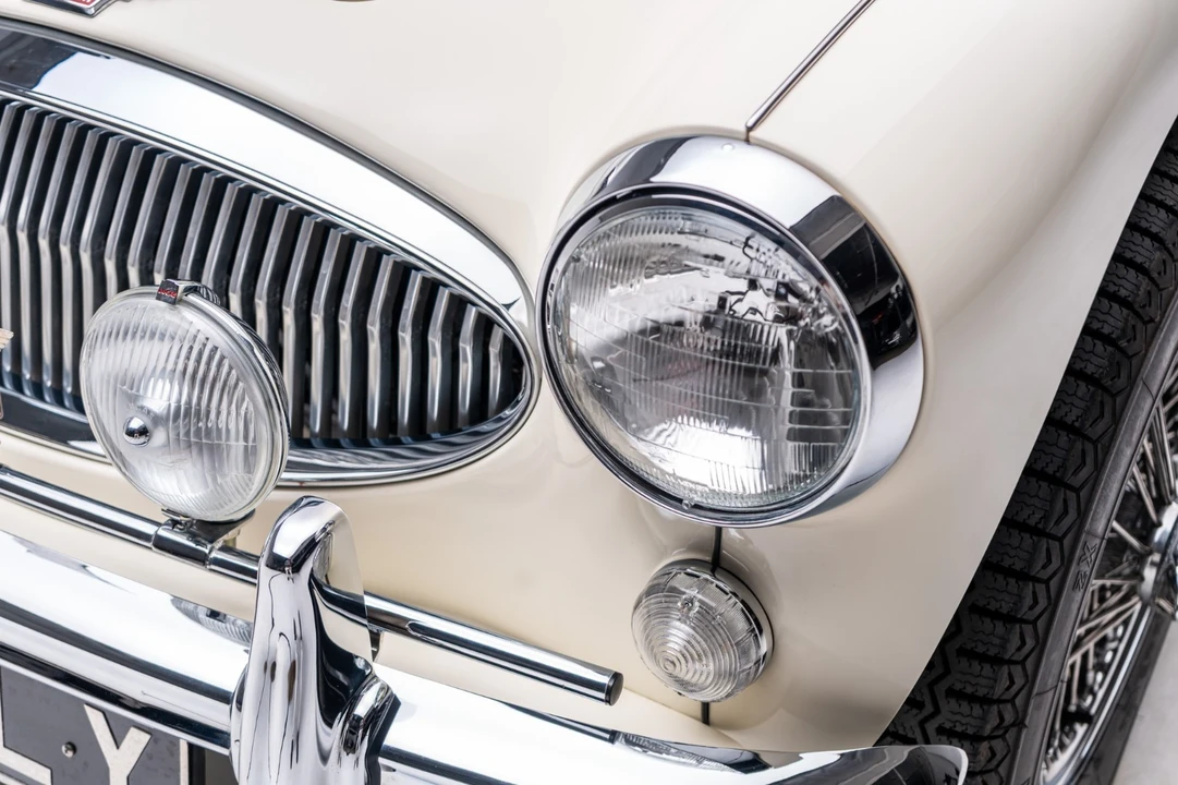 1965 Austin-Healey 3000 Mark III - Image 17 of 21