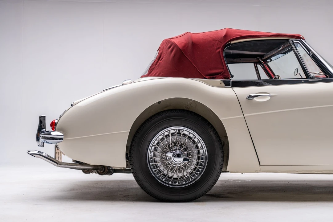 1965 Austin-Healey 3000 Mark III - Image 14 of 21