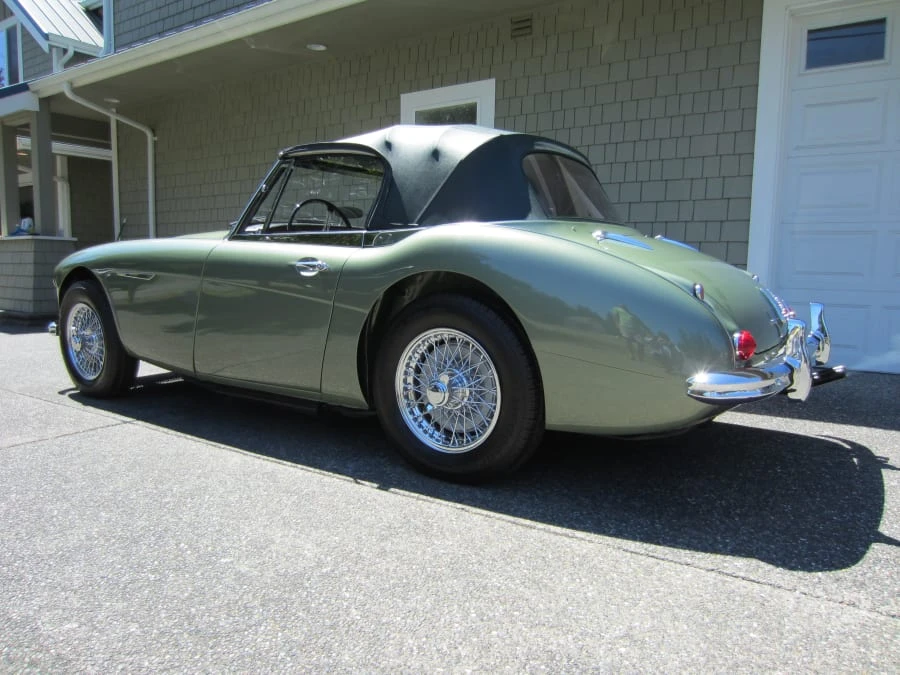 1965 Austin-Healey 3000 Mark III - Image 10 of 11