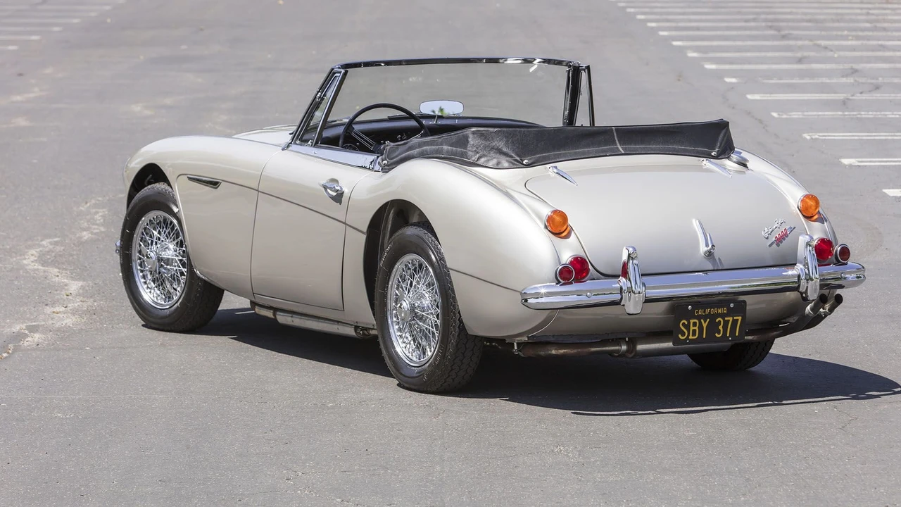 1965 Austin-Healey 3000 Mark III - Image 12 of 31