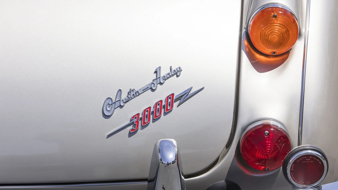 1965 Austin-Healey 3000 Mark III - Image 25 of 31