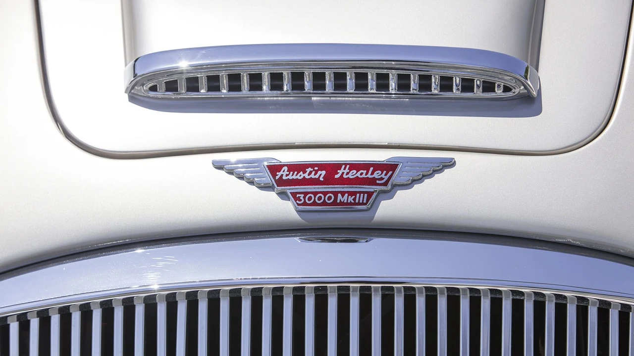 1965 Austin-Healey 3000 Mark III - Image 17 of 31