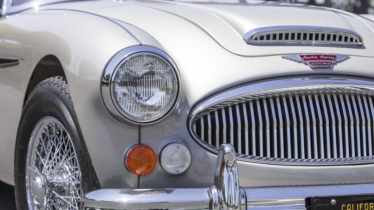 1965 Austin-Healey 3000 Mark III - Image 22 of 31