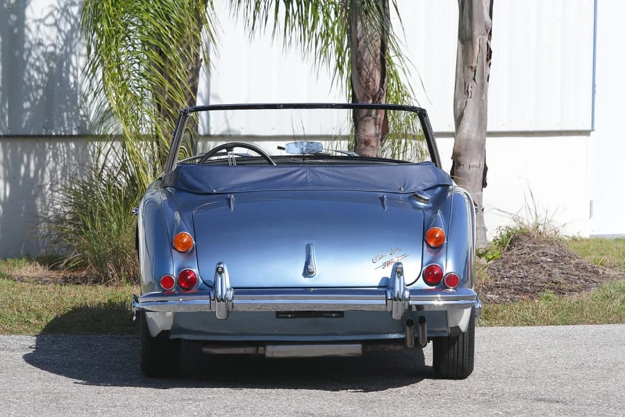 1965 Austin-Healey 3000 Mark III - Image 3 of 12