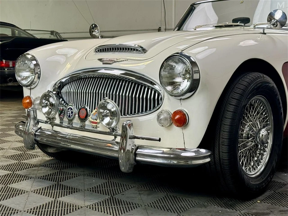 1965 Austin-Healey 3000 Mark III - Image 5 of 31