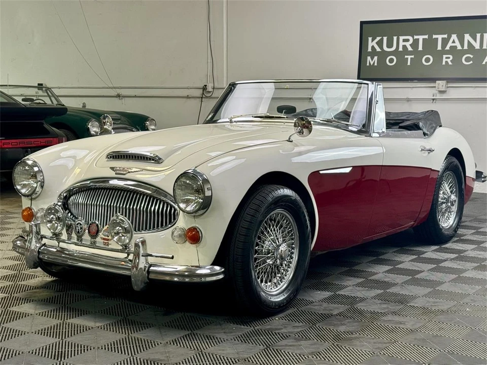 1965 Austin-Healey 3000 Mark III - Image 12 of 31