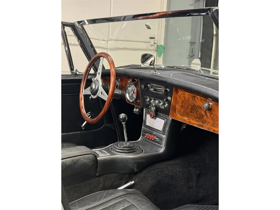 1965 Austin-Healey 3000 Mark III - Image 31 of 31