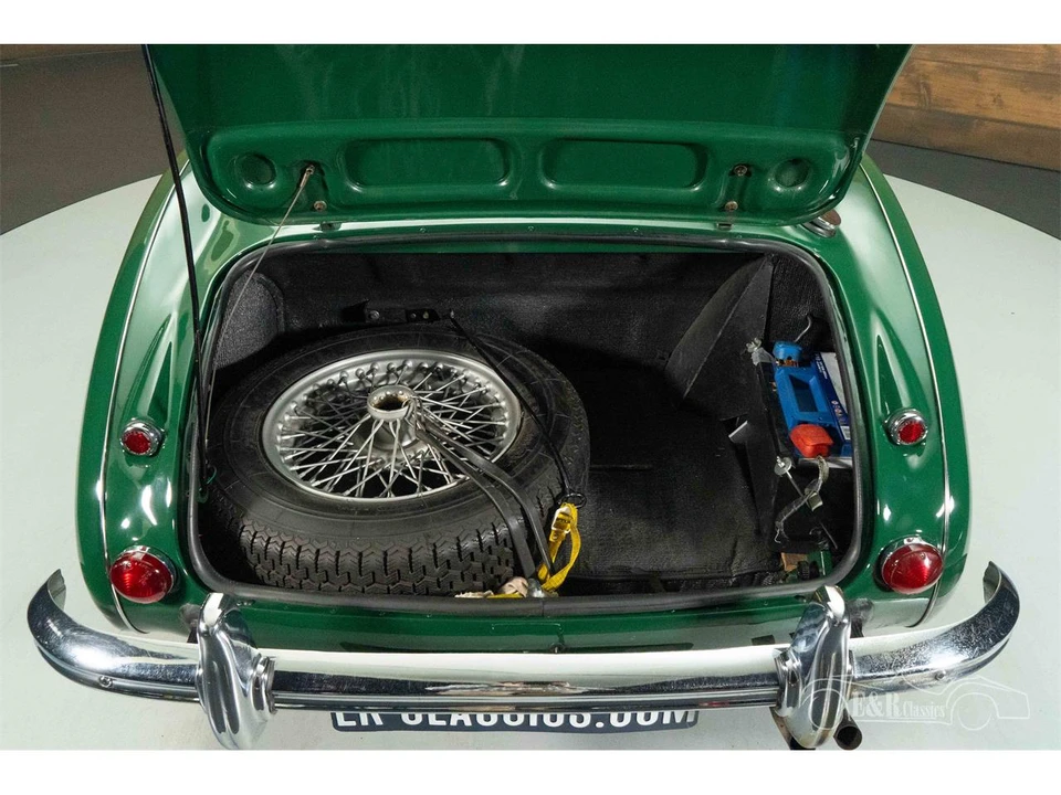 1965 Austin-Healey 3000 Mark III - Image 17 of 19