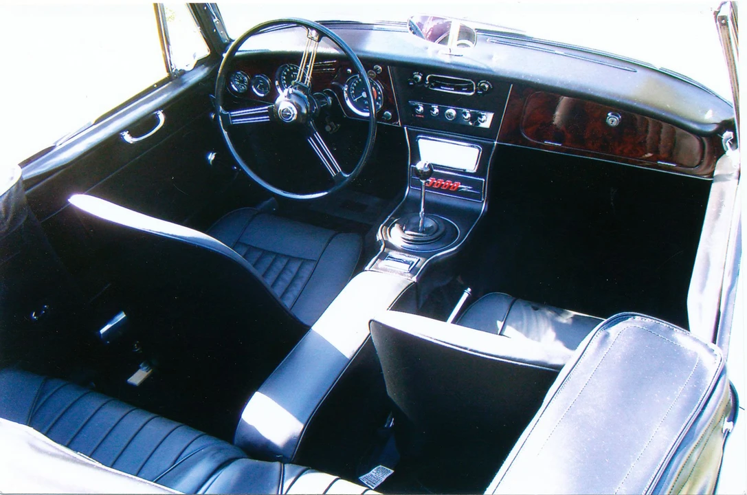 1965 Austin-Healey 3000 Mark III - Image 2 of 9