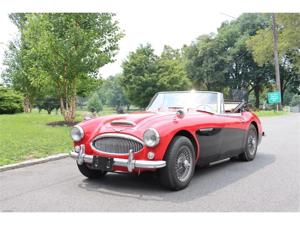 1965 Austin-Healey 3000 Mark III - Image 2 of 8