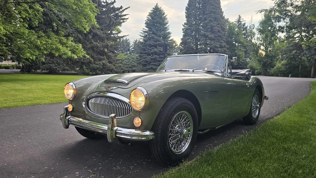 1965 Austin-Healey 3000 Mark III - Image 8 of 31