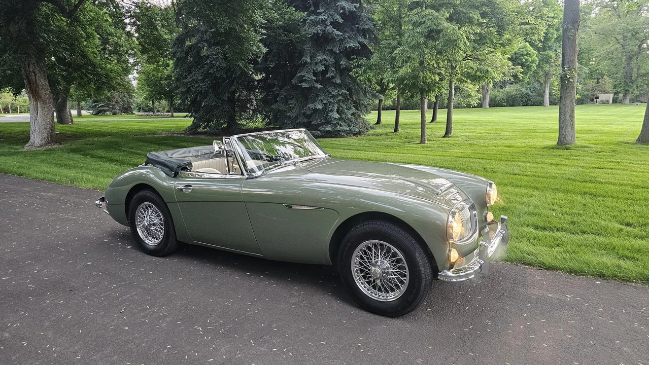 1965 Austin-Healey 3000 Mark III - Image 19 of 31