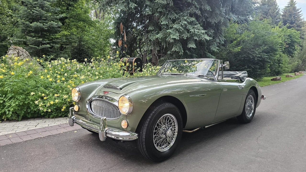 1965 Austin-Healey 3000 Mark III - Image 5 of 31