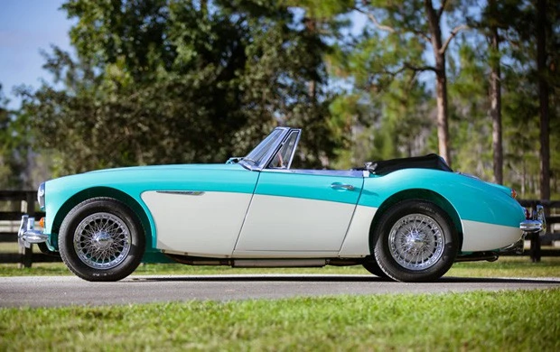 1965 Austin-Healey 3000 Mark III - Image 4 of 13