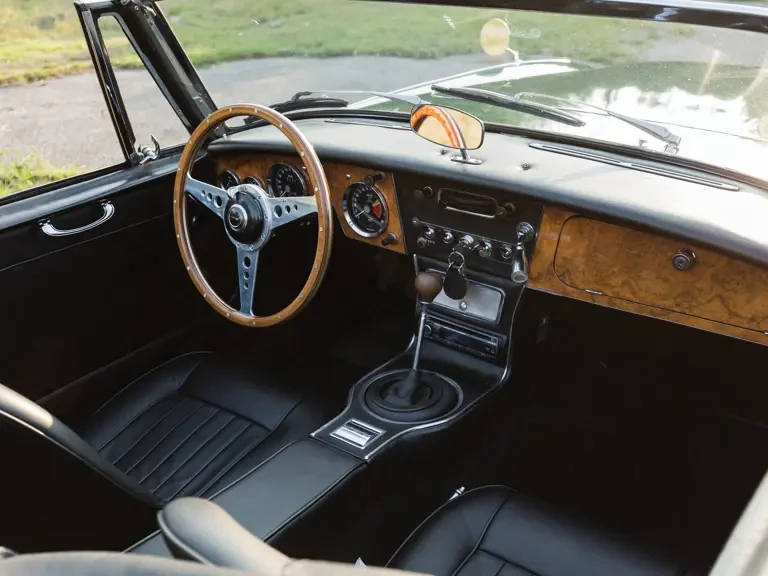 1965 Austin-Healey 3000 Mark III - Image 20 of 31