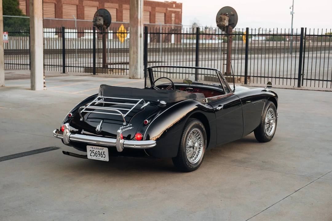 1965 Austin-Healey 3000 Mark III - Image 19 of 31