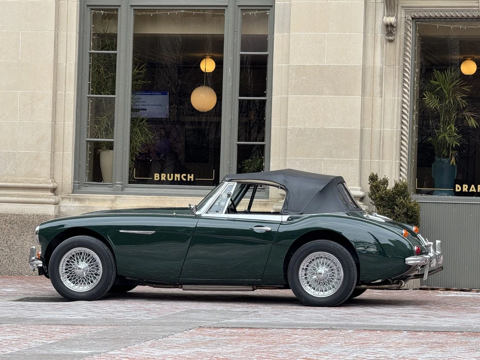 1965 Austin-Healey 3000 Mark III - Image 27 of 31