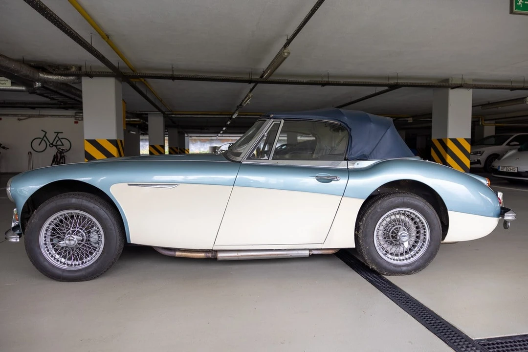 1966 Austin-Healey 3000 Mark III - Image 7 of 30