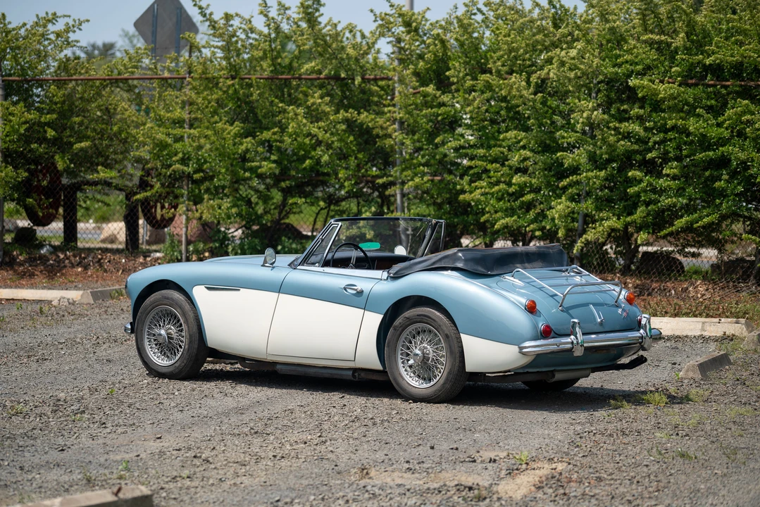 1965 Austin-Healey 3000 Mark III - Image 2 of 27
