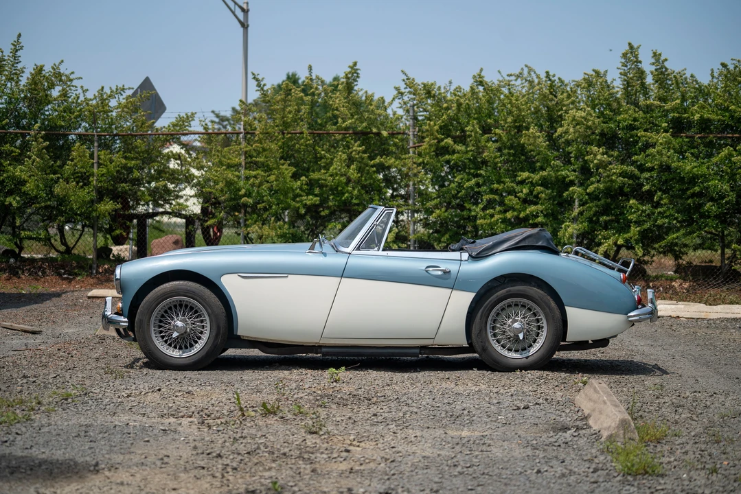 1965 Austin-Healey 3000 Mark III - Image 25 of 27