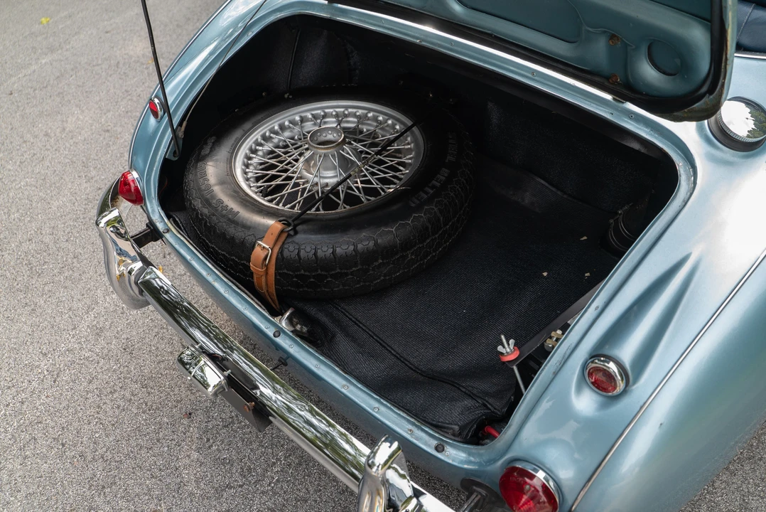 1965 Austin-Healey 3000 Mark III - Image 5 of 31
