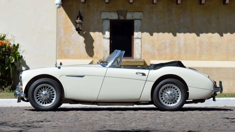 1965 Austin-Healey 3000 Mark III - Image 8 of 12