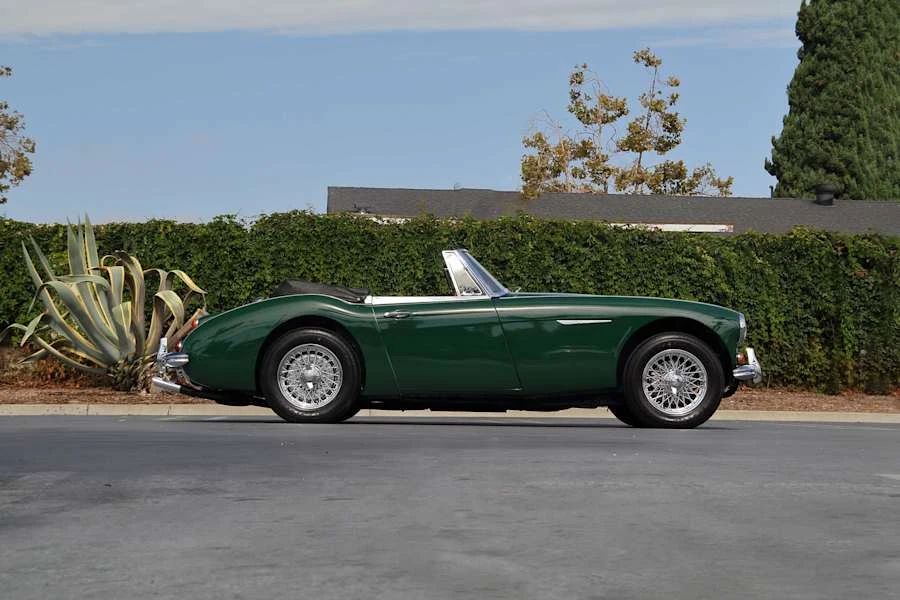 1965 Austin-Healey 3000 Mark III - Image 2 of 31